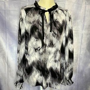 SIMPLY VERA/VERA WANG SOFTLY GATHERED POET BLOUSE SIZED M